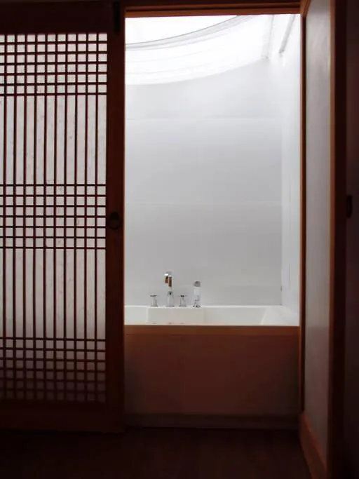 公寓 Cheongryang-Anchae 2Br 2Ba Hanok Spa Free Parking 首爾